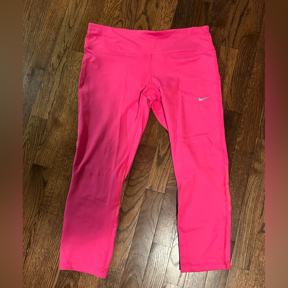 Nike Women’s Bright Pink Leggings